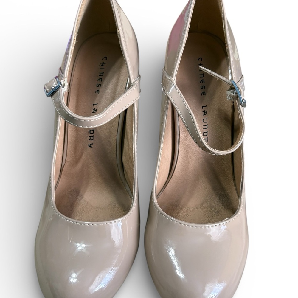 Sale!!! Chinese Laundry Nude Patent Mary Jane Heels - Picture 2 of 7